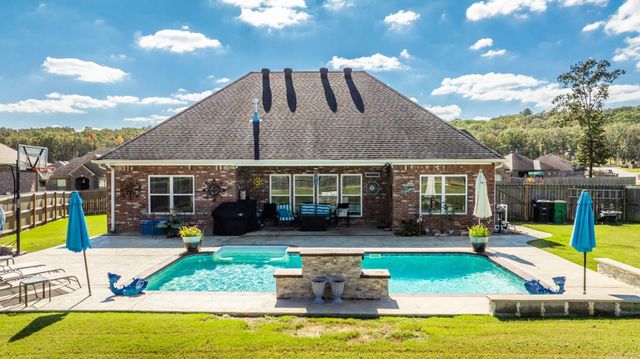 9432 Oak Forest Lane, Sherwood, AR 72120