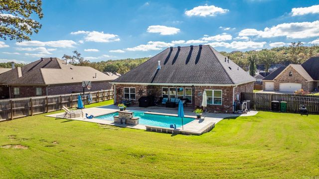 9432 Oak Forest Lane, Sherwood, AR 72120