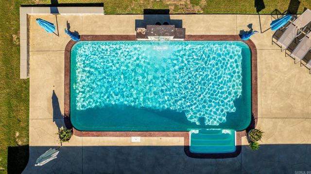 9432 Oak Forest Lane, Sherwood, AR 72120