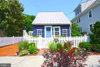 320 MARKET ST, Lewes, DE 19958