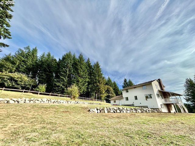 38406 Se NICHOLS HILL Rd, Washougal, WA 98671