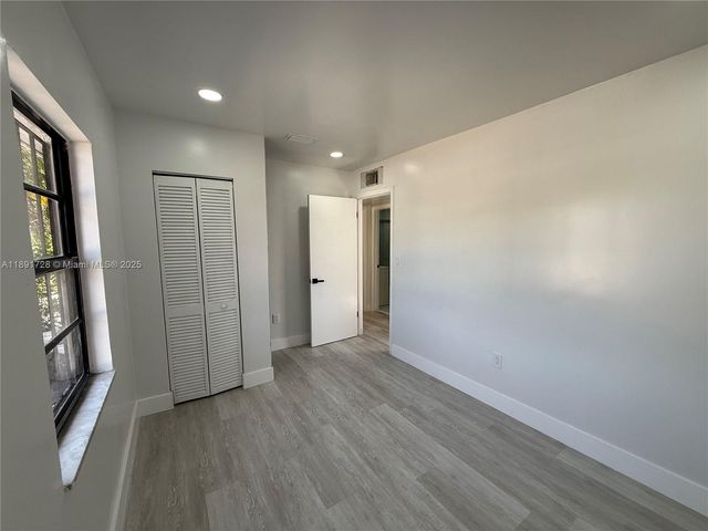 4534 NW 195th St, Miami Gardens, FL 33055