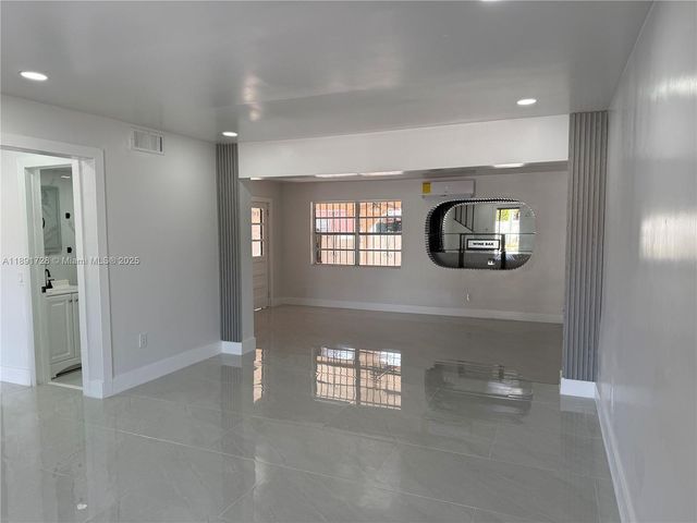 4534 NW 195th St, Miami Gardens, FL 33055