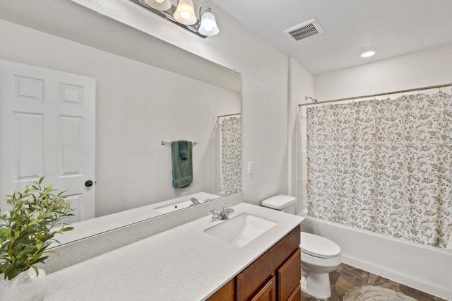 2950 E Old Settlers BLVD 11, Round Rock, TX 78665