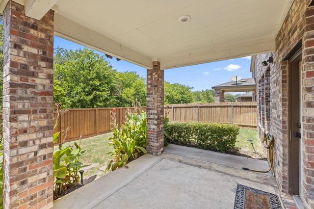 2950 E Old Settlers BLVD 11, Round Rock, TX 78665