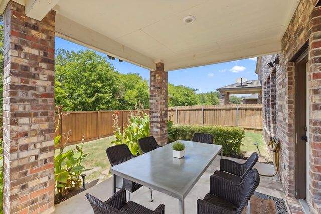 2950 E Old Settlers BLVD 11, Round Rock, TX 78665