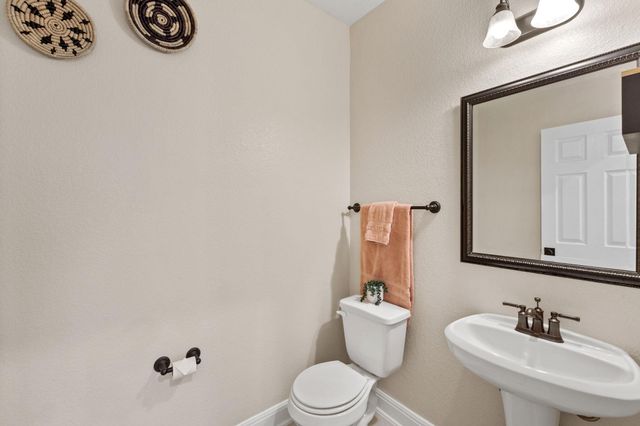 2950 E Old Settlers BLVD 11, Round Rock, TX 78665