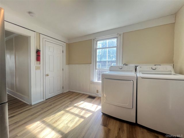 34 Smith Street, Poughkeepsie, NY 12601