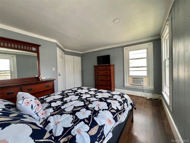 34 Smith Street, Poughkeepsie, NY 12601