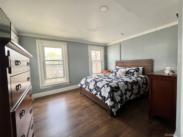 34 Smith Street, Poughkeepsie, NY 12601