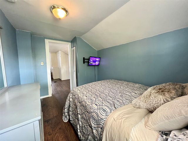 34 Smith Street, Poughkeepsie, NY 12601