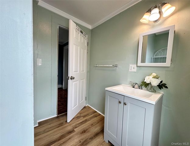 34 Smith Street, Poughkeepsie, NY 12601