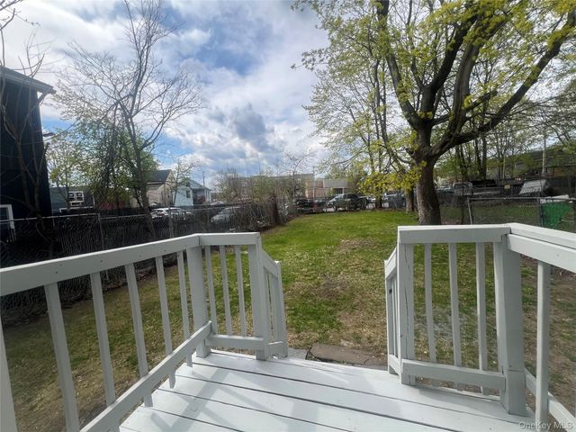 34 Smith Street, Poughkeepsie, NY 12601