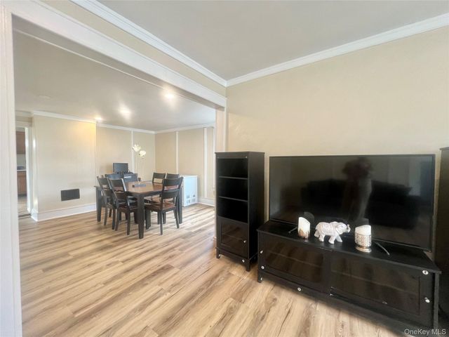34 Smith Street, Poughkeepsie, NY 12601