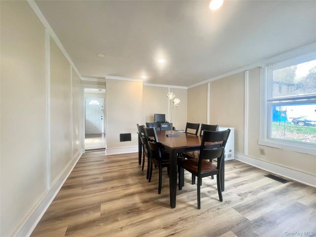 34 Smith Street, Poughkeepsie, NY 12601