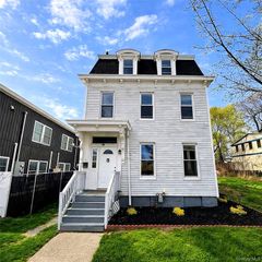 34 Smith Street, Poughkeepsie, NY 12601