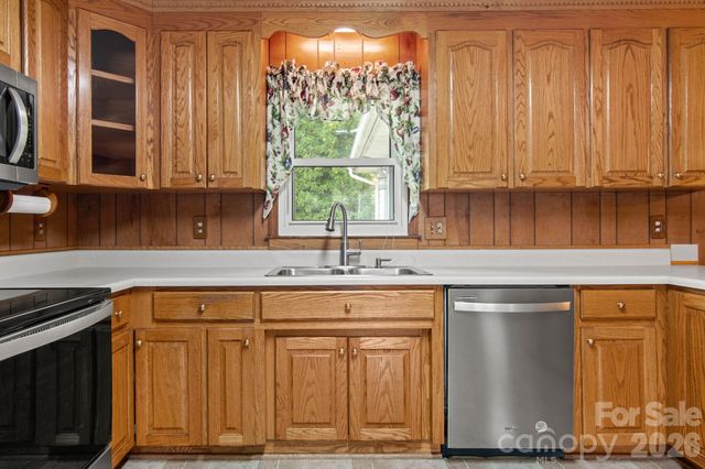 307 Somerset Drive, Kings Mountain, NC 28086