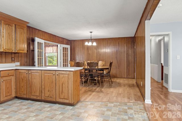 307 Somerset Drive, Kings Mountain, NC 28086