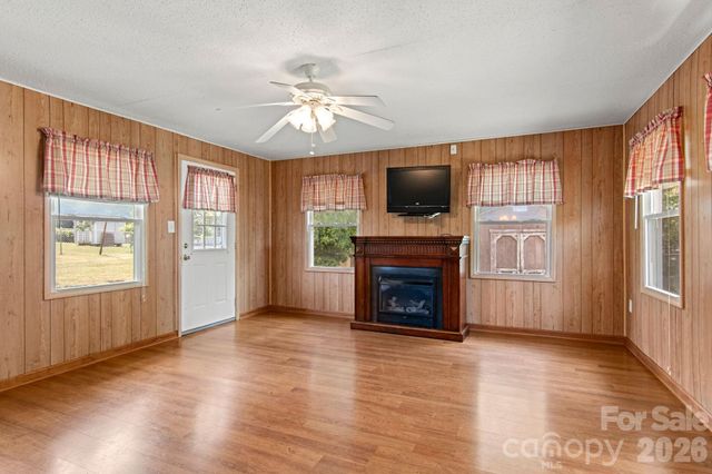 307 Somerset Drive, Kings Mountain, NC 28086