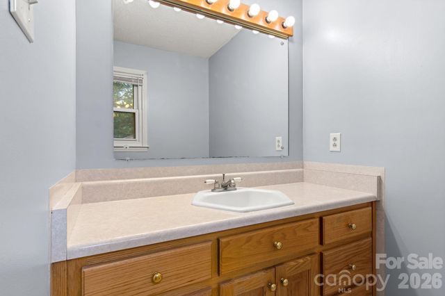 307 Somerset Drive, Kings Mountain, NC 28086