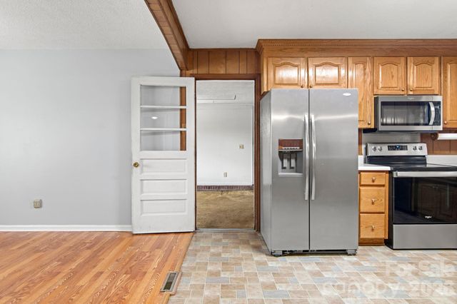 307 Somerset Drive, Kings Mountain, NC 28086