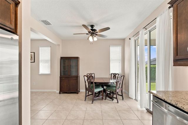 5665 NW 40TH LOOP, Ocala, FL 34482