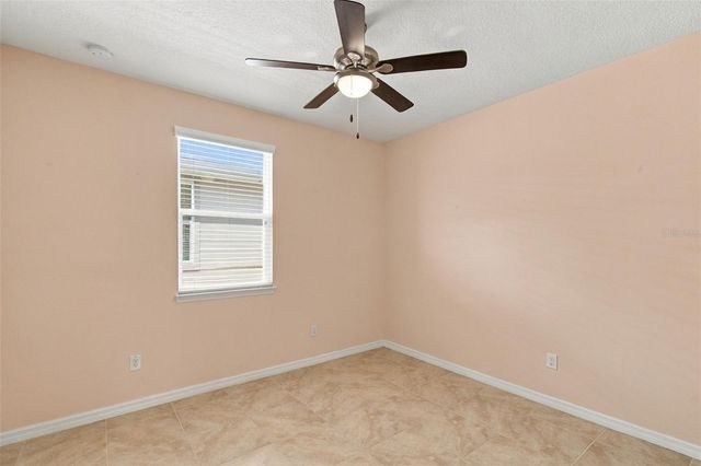 5665 NW 40TH LOOP, Ocala, FL 34482