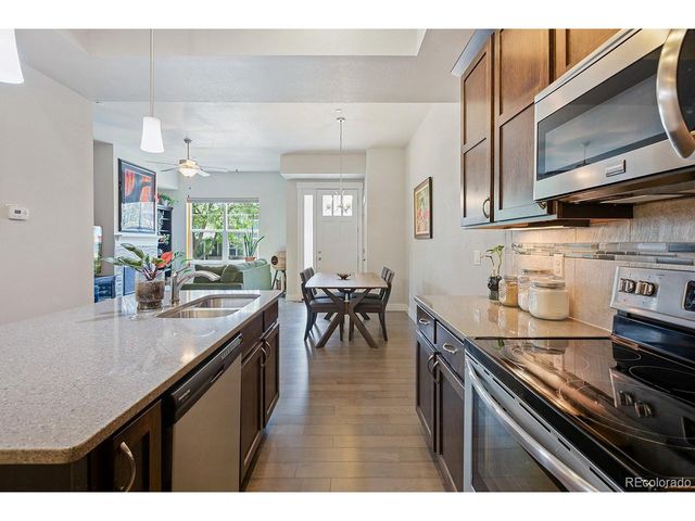 2556 Des Moines Dr 103, Fort Collins, CO 80525