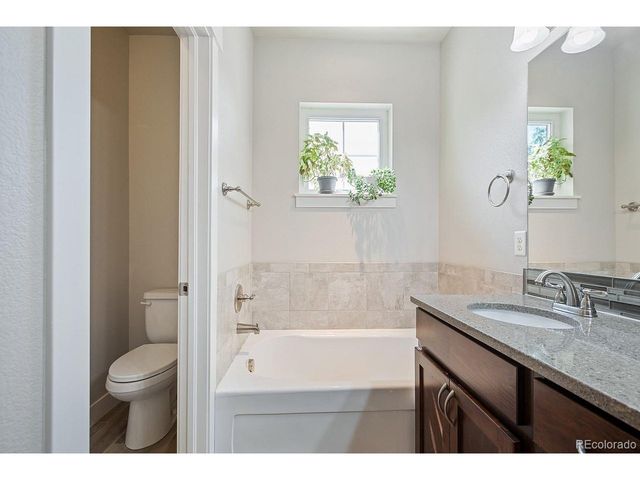 2556 Des Moines Dr 103, Fort Collins, CO 80525