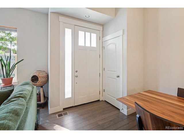 2556 Des Moines Dr 103, Fort Collins, CO 80525