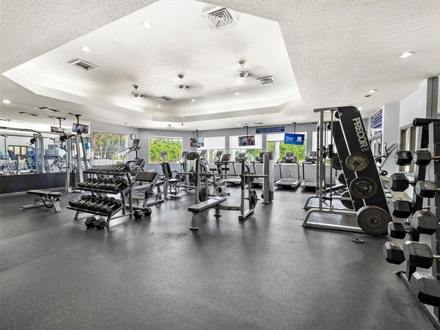 733 NW 170th Ter, Pembroke Pines, FL 33028