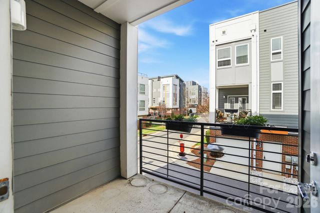 523 Sedgefield Park Drive, Charlotte, NC 28203