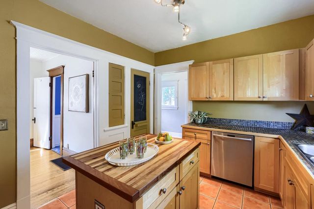1101 23rd Avenue SE, Minneapolis, MN 55414
