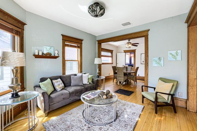 1101 23rd Avenue SE, Minneapolis, MN 55414