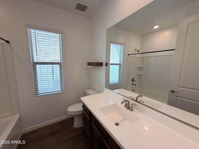 9948 E THORNBUSH Avenue, Mesa, AZ 85212