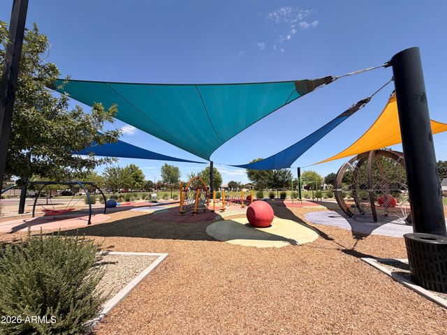 9948 E THORNBUSH Avenue, Mesa, AZ 85212