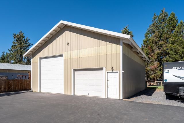15770 Sunrise Boulevard, La Pine, OR 97739