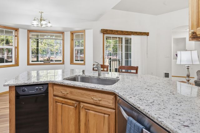 15770 Sunrise Boulevard, La Pine, OR 97739