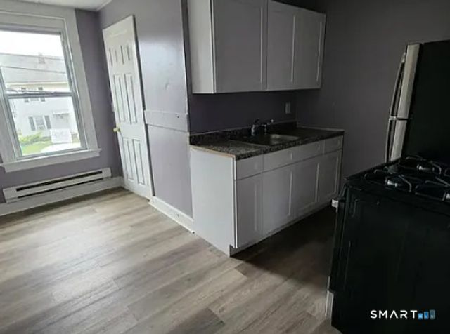 136 Windsor Avenue 2E, Meriden, CT 06451