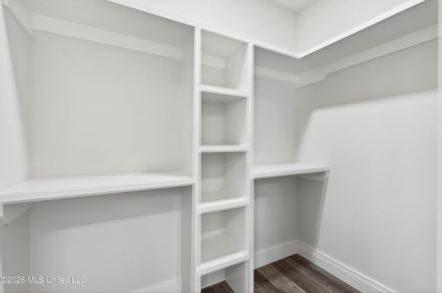 2041 Southern Avenue, Biloxi, MS 39531