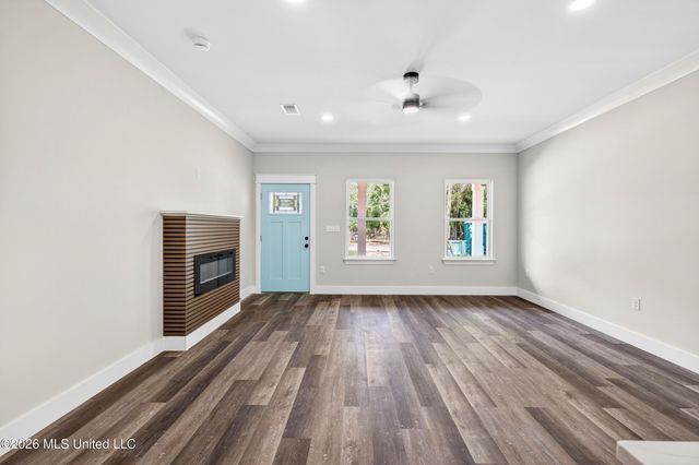 2041 Southern Avenue, Biloxi, MS 39531