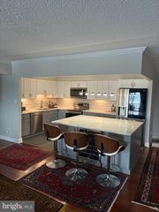 20536 VALLEY FORGE CIR #536, King Of Prussia, PA 19406