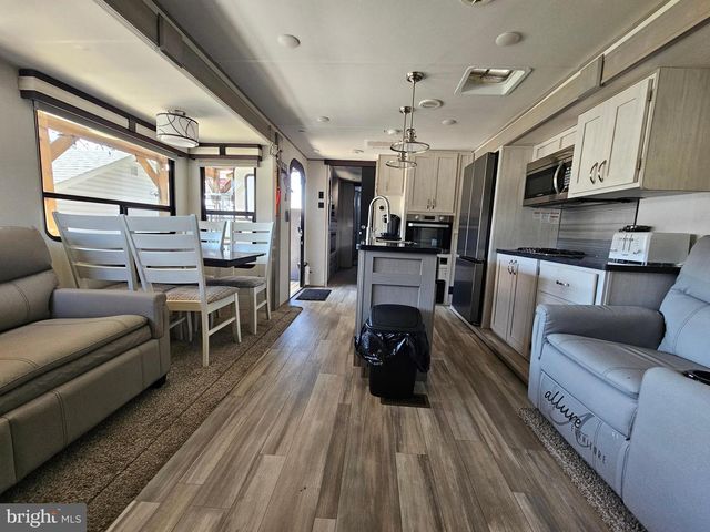 BLOCK 41 LOT 23 YOGI BEAR BLVD, Falling Waters, WV 25419