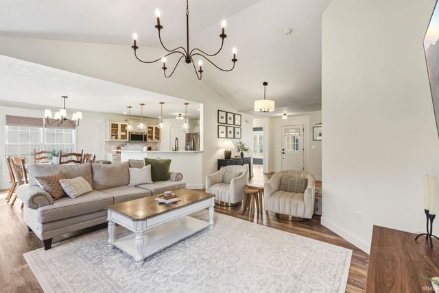 60600 Ashton Way, Elkhart, IN 46517