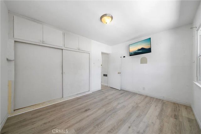 1350 E Hillcrest dr, Thousand Oaks, CA 91362