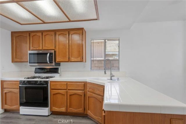 3321 Mountainside, Corona, CA 92882