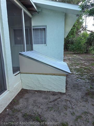 5313 Manatee Drive, Sebring, FL 33870