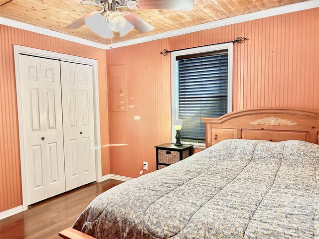 1256 E Canal Drive, Crystal Beach, TX 77650