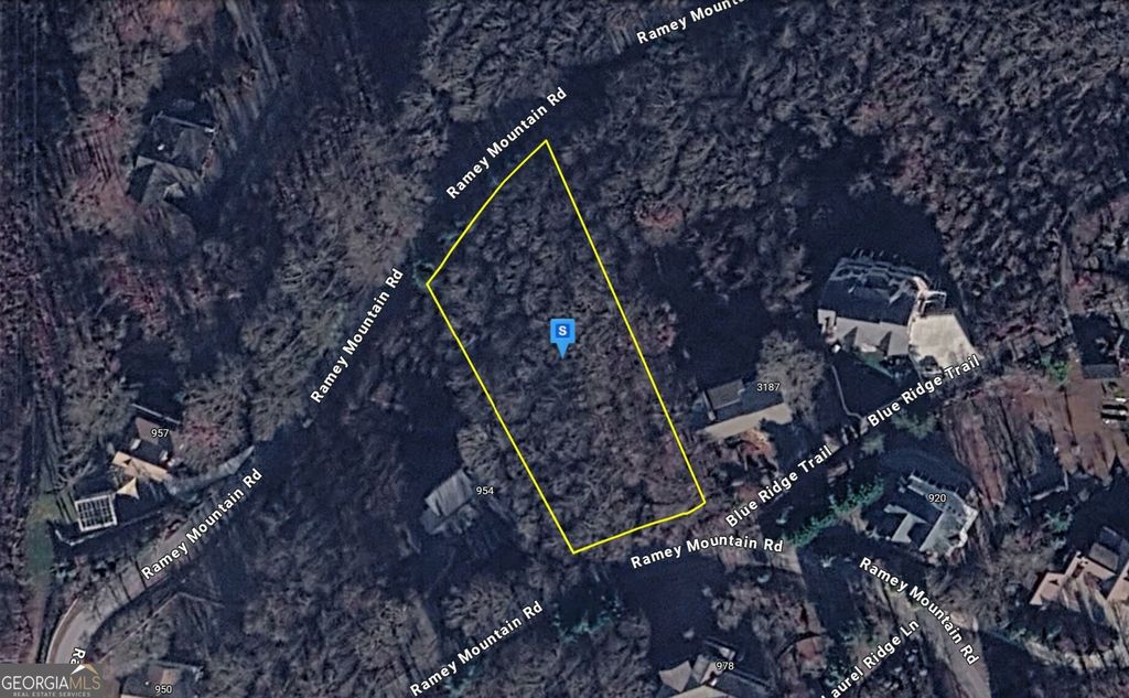 956 Ramey Mountain Road, Hiawassee, GA 30546