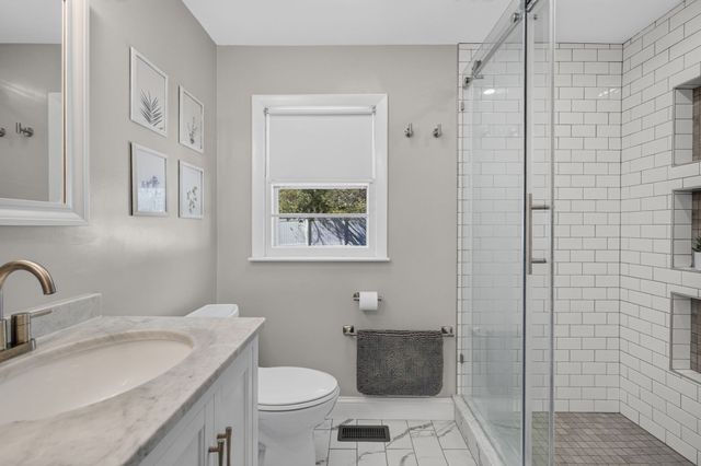 11 Powder Hill Rd, Methuen, MA 01844